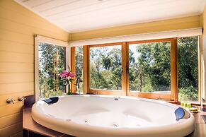 Avalon Private Spa Villa - Adults Only