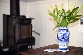 Oscars Private Spa Villa - Adults Only