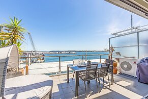 Luxury 3BR Waterfront Penthouse