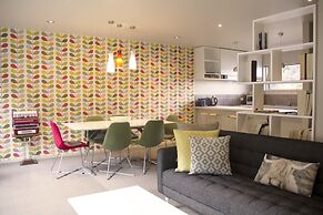 Qubehouse Holiday Homes