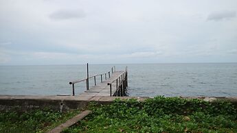 Cabua-an Beach Resort - Hostel