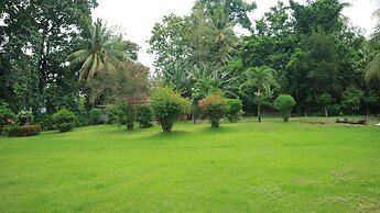 Cabua-an Beach Resort - Hostel