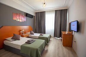 HMA Hotel & Suites