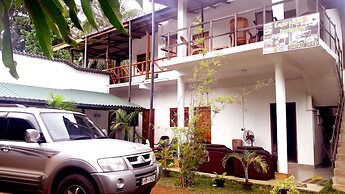 Eagle Safari Family Bungalow Udawalwe