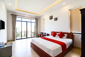 OYO 473 Suburban Villa