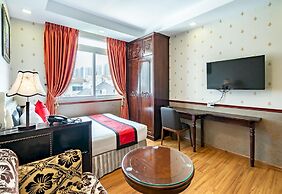 Collection O Emerald Luxury Apartment - Near SECC