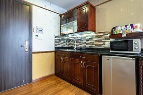 Collection O Emerald Luxury Apartment - Near SECC