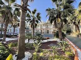 Green Forest Holiday Village