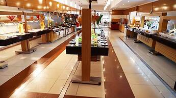 Green Forest Holiday Village