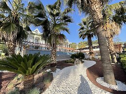 Green Forest Holiday Village