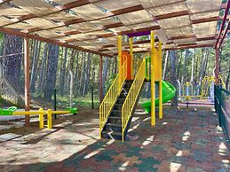 Green Forest Holiday Village