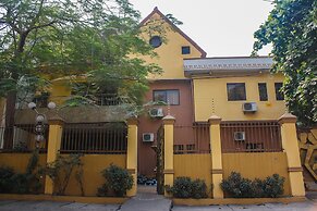 Banex Hotel and Suites