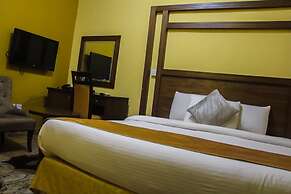 Banex Hotel and Suites