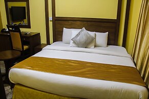 Banex Hotel and Suites