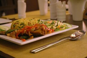 Banex Hotel and Suites