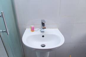 Banex Hotel and Suites