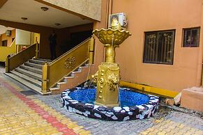 Banex Hotel and Suites