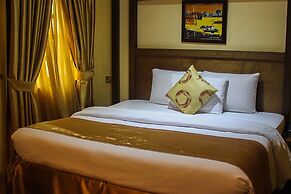 Banex Hotel and Suites