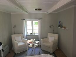 Östangård Bed & Breakfast