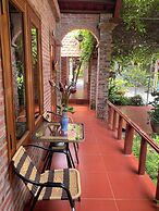 Ninh Binh Mountain View Homestay