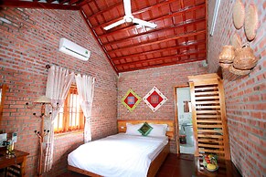 Ninh Binh Mountain View Homestay