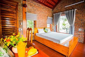 Ninh Binh Mountain View Homestay