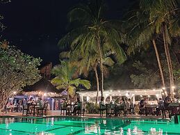 Paje By Night