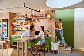 COSI Samui Chaweng Beach