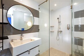 COSI Samui Chaweng Beach