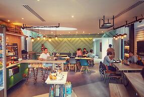 COSI Samui Chaweng Beach