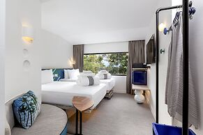 COSI Samui Chaweng Beach