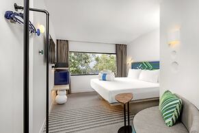 COSI Samui Chaweng Beach