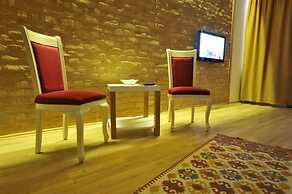 Apartof - Adults Only