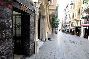 Apartof - Adults Only