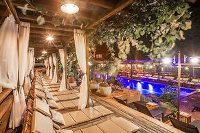 HOTEL VILLA LOBOS SPA ROMANTIK