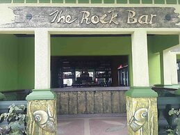 Country Lake Resort - Garuga