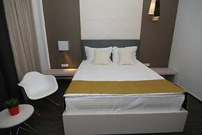 Hotel On Plonge Junior