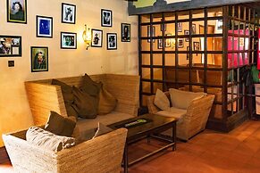 Mountains of the Moon Hotel