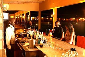 Mountains of the Moon Hotel