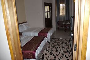 Rosaline Suites Hotel