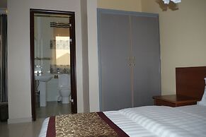 Rosaline Suites Hotel