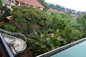 Super Paradise Hotel