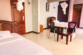 Super Paradise Hotel