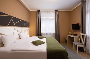 Hotel 28