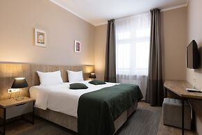 Hotel 28