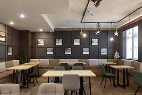 Hotel 28