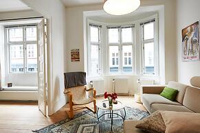 Big & Charming apartment in City Center