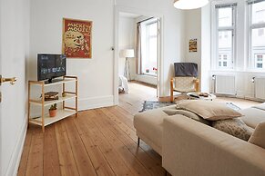 Big & Charming apartment in City Center