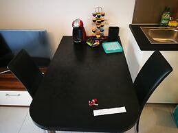 SHS Suite Home Sweet Strassen II