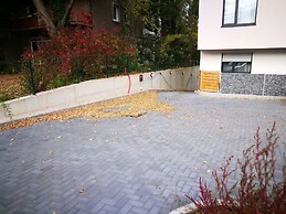 SHS Suite Home Sweet Strassen II